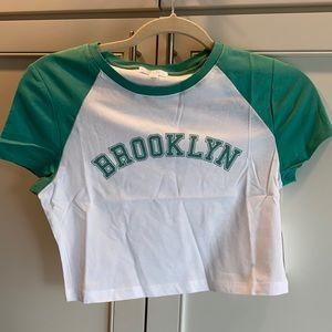 NWT Brooklyn cropped tee